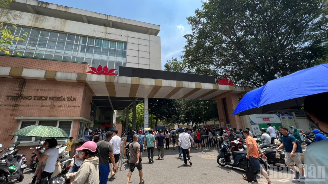 Trường THCS Nghĩa Tân, gồm có 45 phòng thi. ndo_br_truong-nghia-tan.jpg