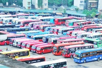 Trước áp lực chi phí đầu vào, các doanh nghiệp vận tải buộc phải điều chỉnh phương án khai thác. Ảnh: NAM HẢI