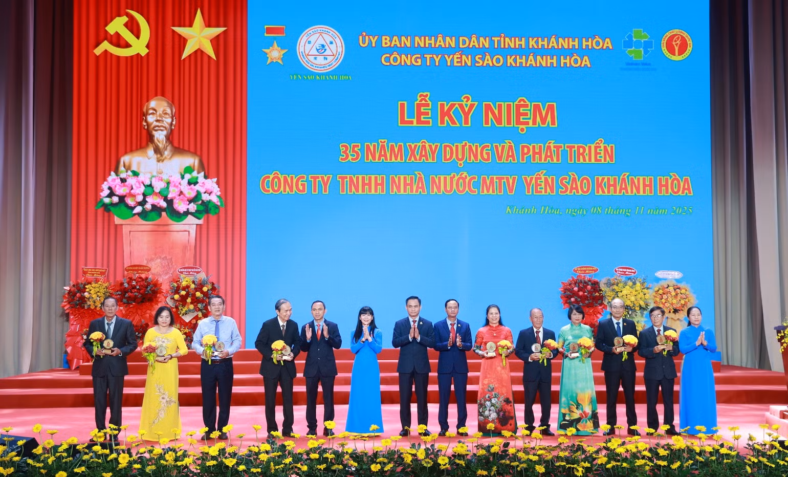 35-nam-4.jpg