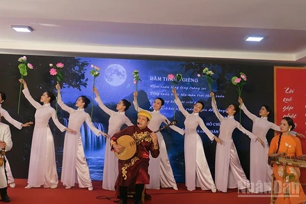 Chương trình Ngày thơ Việt Nam năm 2025 tại Thành phố Hồ Chí Minh. (Ảnh: LINH BẢO)