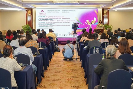 Quang cảnh buổi hội thảo và ra mắt cẩm nang. (Ảnh: Ban tổ chức).