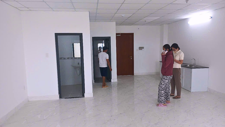 Công nhân, người lao động khảo sát thực tế khu nhà ở xã hội tại thành phố Cần Thơ. thiet-ke-chua-co-ten-1.png