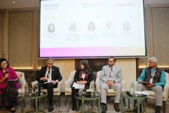 Các đại biểu tham gia phiên thảo luận cấp cao “Xem xét lại các quan hệ đối tác nhân đạo trong kỷ nguyên tái thiết nhân đạo” ngày 9/12.