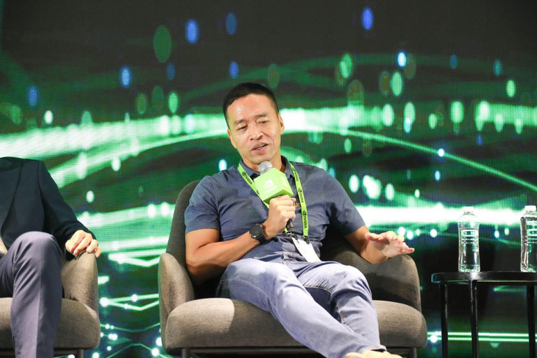 VNG Le Hong Minh 회장은 2025년 호치민시 NVIDIA AI Day에서 공유했습니다. 2.jpg