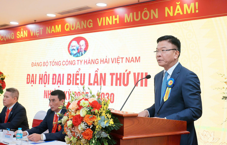 Đồng chí Lê Thành Long – Ủy viên Trung ương Đảng, Phó Thủ tướng Chính phủ phát biểu chỉ đạo tại Đại hội z6790158151750-2905ba015776cd0aab6797e80901ee49.jpg