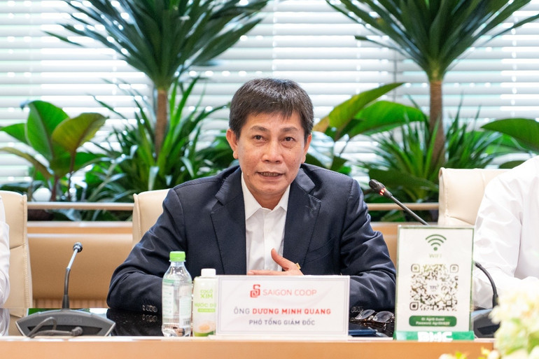 Ông Dương Minh Quang chia sẻ về những tiềm năng trong việc thúc đẩy ngành hàng tiêu dùng Việt Nam từ hợp tác giữa BHC và Saigon Co.op. 114.jpg
