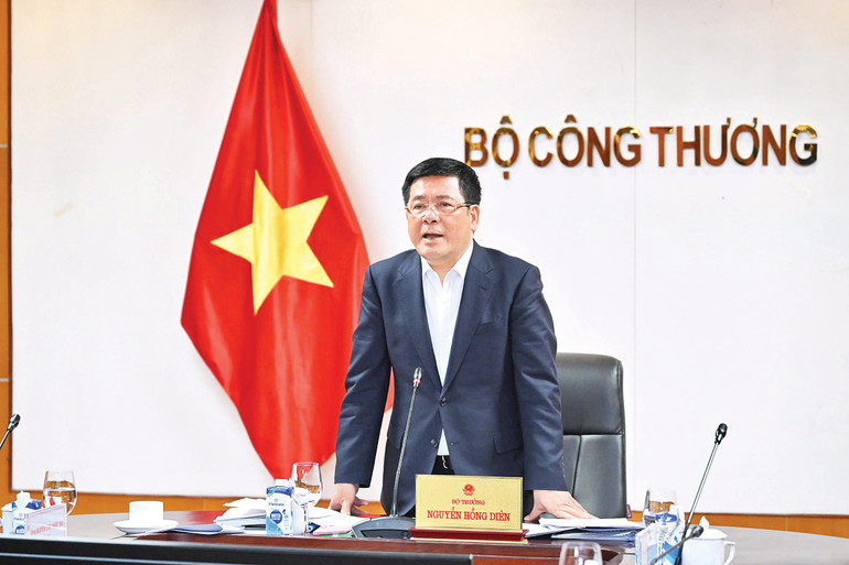 Bộ trưởng Công thương Nguyễn Hồng Diên dien.jpg
