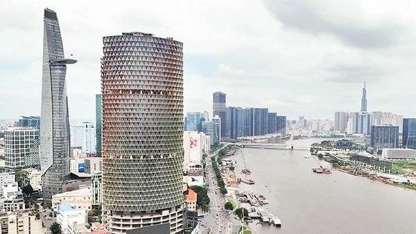 Thành phố Hồ Chí Minh thu hút gần 30 tập đoàn tài chính quốc tế đăng ký tham gia Trung tâm Tài chính quốc tế ngay từ giai đoạn đầu vận hành. (Ảnh THẾ ANH)