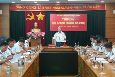Quang cảnh cuộc họp.