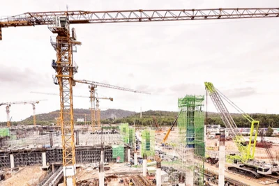 Trong kỳ nghỉ Tết Nguyên đán, các nhà thầu dự án mở rộng Cảng Hàng không quốc tế Phú Quốc huy động khoảng 1.600 nhân sự thi công xuyên Tết nỗ lực chưa có tiền lệ với công trình trên đảo.