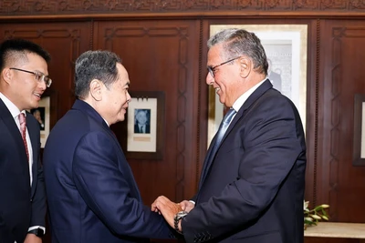 Chủ tịch Quốc hội Trần Thanh Mẫn hội kiến Thủ tướng Morocco Aziz Akhannouch. (Ảnh: TTXVN)