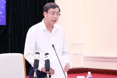 Thiếu tướng Trần Đình Chung, Phó Cục trưởng An ninh chính trị nội bộ (PA03), Bộ Công an, xác minh vụ việc 3 thí sinh gian lận thi cử bằng AI. 