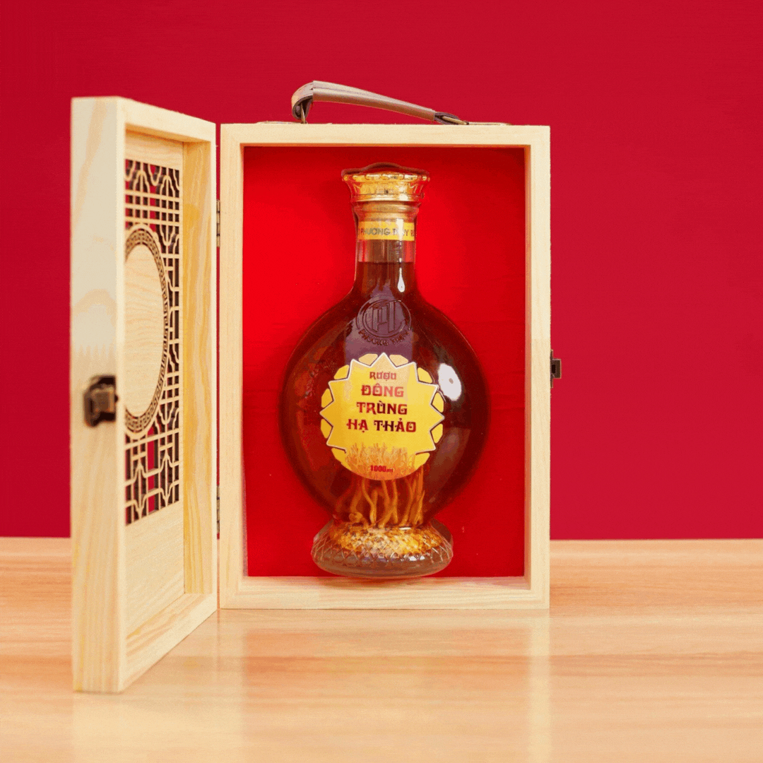 Rượu đông trùng hạ thảo Phương Thùy