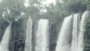 Một Dải Yếm ngang trời Tây Bắc