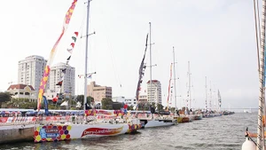 Cảng sông Hàn (Đà Nẵng).