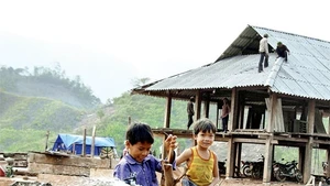 Nước sinh hoạt về điểm TĐC Pa Sáng, xã Chiềng Ơn, huyện Quỳnh Nhai (Sơn La).