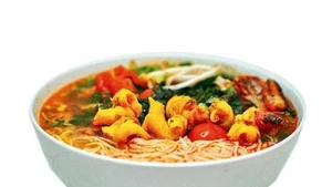 Bún ốc.