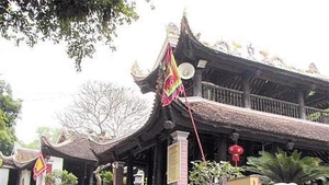 Ðền Sái và hội rước Vua độc đáo
