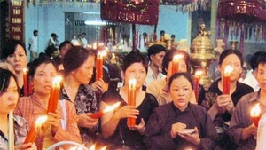 Ngày rằm tháng bảy ở chùa Vĩnh Nghiêm.