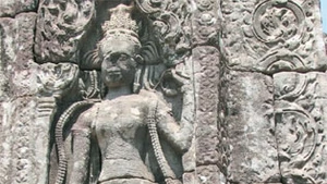 Vũ nữ Apsara tại Angkor Thom.