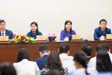 Quang cảnh buổi họp báo. (Ảnh: DUY LINH)