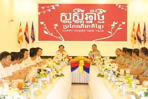 Quang cảnh buổi làm việc của Công an tỉnh Đồng Tháp và Ty Công an tỉnh Prey Veng.