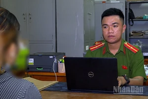 P.T.C.T. tại cơ quan công an.