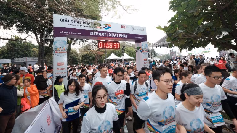 Giải chạy Pháp ngữ và Lễ hội Pháp và cộng đồng Pháp ngữ năm 2025 thu hút đông đảo người tham gia. (Ảnh: BTC)