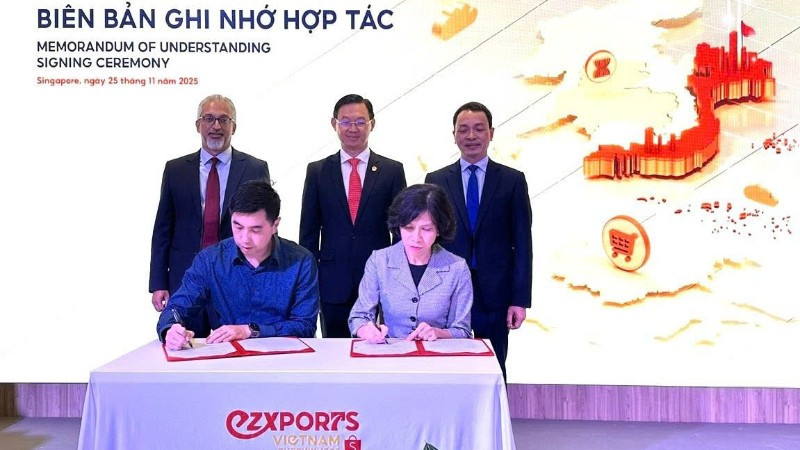 Quang cảnh lễ ký kết. (Ảnh: BCT)