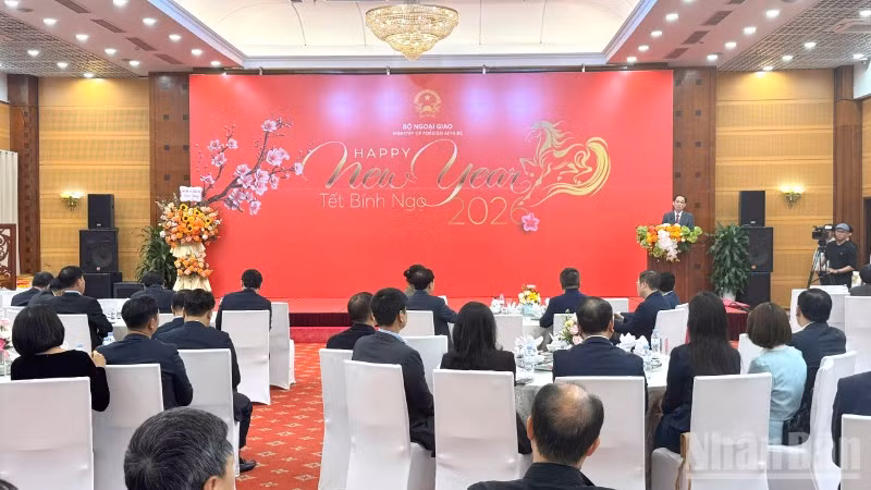 Quang cảnh buổi gặp mặt. (Ảnh: TRUNG HƯNG)