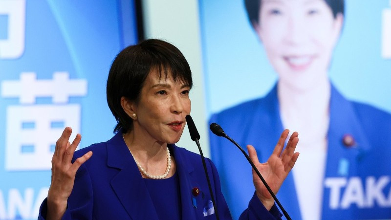 Bà Sanae Takaichi phát biểu. (Ảnh: Xinhua) 