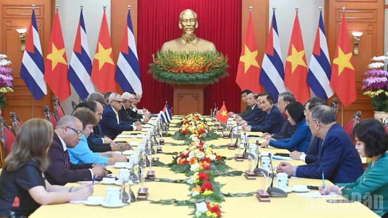 Quang cảnh cuộc tiếp tại Trụ sở Trung ương Đảng. (Ảnh: ĐĂNG KHOA)