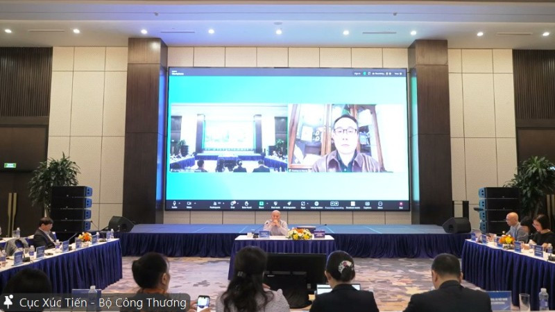 Quang cảnh hội nghị.