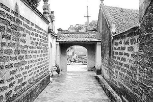 Những nét truyền thống của làng quê rất cần được lưu giữ.