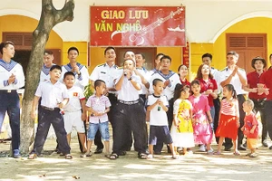 Niềm vui trên đảo Sinh Tồn.