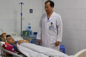 Một ca tai nạn giao thông đang nằm tại khoa Chấn thương chỉnh hình, BV Thanh Nhàn nhưng không phải do bia, rượu.