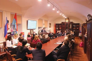 Tọa đàm nhân kỷ niệm tròn 40 năm diễn ra cuộc Chiến tranh biên giới phía Bắc 1979 tại TP St. Petersburg (Nga).