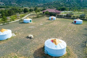 Những chiếc lều ở Tanyoli