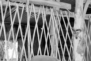 Cổng nhà ông Năng bị rào kín...