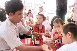 Trung thu 2012: Vui cùng đồ chơi dân gian