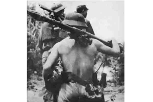 Bộ đội lên chốt. (Ảnh minh họa)