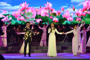 Ca khúc ca ngợi Hồ Chủ tịch.