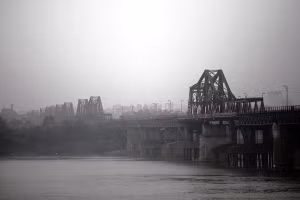 Không khí ở Hà Nội nhiều ngày bị ô nhiễm.