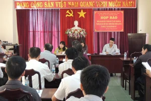 Quang cảnh buổi họp báo.