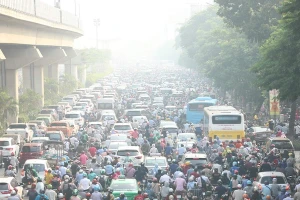 TP Hà Nội đang tiến hành kiểm kê các nguồn phát thải gây ô nhiễm không khí. (Ảnh: GIANG NGỌC)