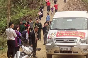 Lên thăm cây hương 468.