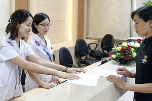 Thực hiện cơ chế tự chủ tại bệnh viện đã góp phần nâng cao chất lượng dịch vụ, tăng sự hài lòng của người bệnh. Ảnh: NAM ANH