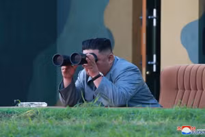 Hình ảnh nhà lãnh đạo Kim Jong-un do KCNA công bố ngày 26-7-2019. (Nguồn: Reuters)