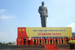 Khánh thành tượng đài Tổng Bí thư Nguyễn Văn Linh