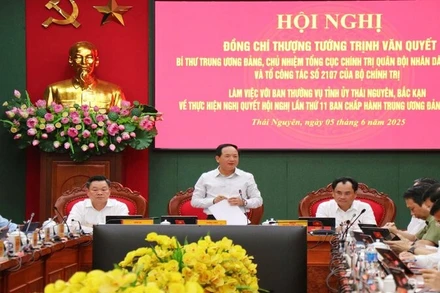 Thượng tướng Trịnh Văn Quyết làm việc với Ban Thường vụ Tỉnh ủy Thái Nguyên và Bắc Kạn.